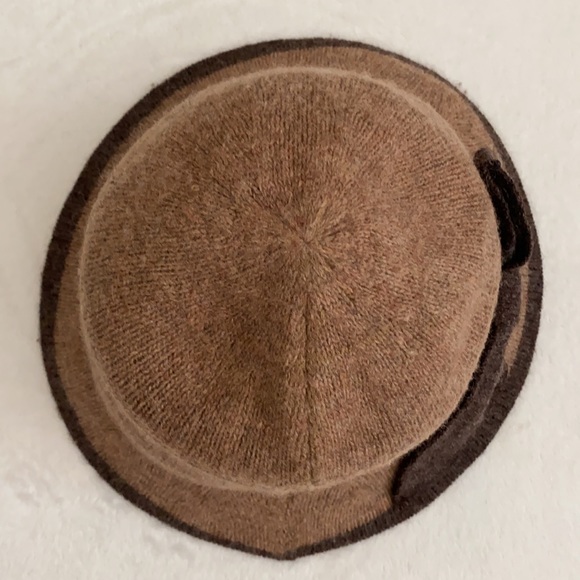 Indigo Soul | 100% Wool Bow Cloche Hat Brown (OS) - Picture 10 of 16